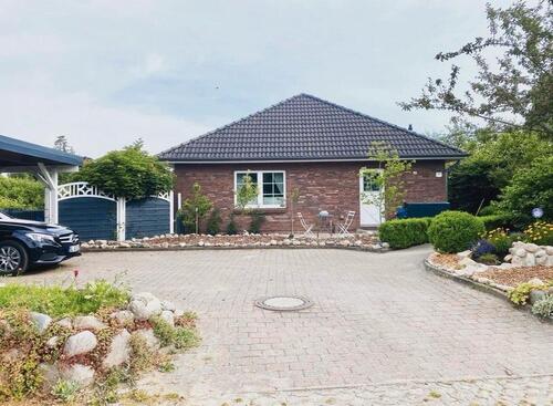 Foto - Haus zu verkaufen in 24891 - 329.000,00&nbsp;EUR Kaufpreis, ca.&nbsp; 130,00&nbsp;m&sup2;