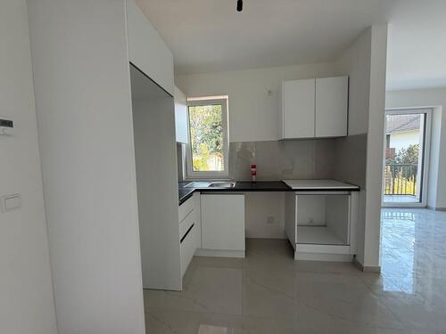 Foto - Etagenwohnung zur Miete in Berlin