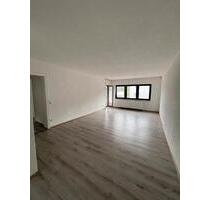 3,5 Zimmer Erdgeschosswohnung mit Balkon 85m2 - Albershausen