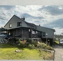 Doppelhaushälfte mit Grundstück an privat zu verkaufen - Kraftsdorf