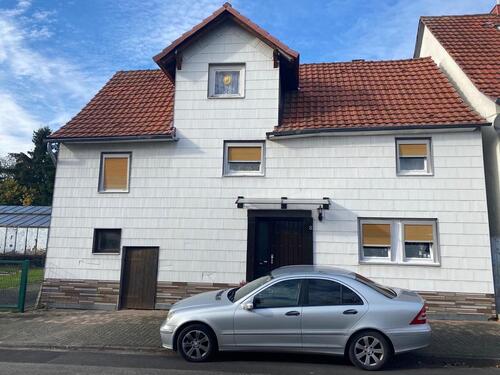 Foto - Schönes Einfamilienhaus mit großem Grundstück