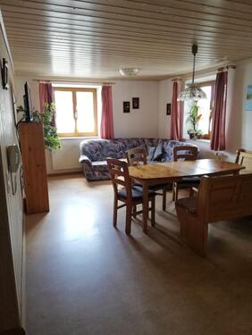 Foto - möblierte Wohnung - 60,00 EUR Kaltmiete, ca.  80,00 m²