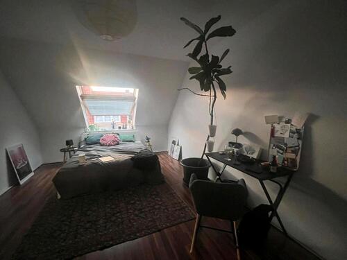 Foto - Wg Zimmer zu vermieten - 600,00 EUR Kaltmiete, ca.  65,00 m²