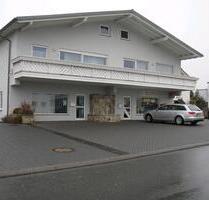 BüroLaden zu vermieten - 550,00&nbsp;EUR Kaltmiete, ca.&nbsp; 55,00&nbsp;m&sup2; in Wehrheim (PLZ: 61273)