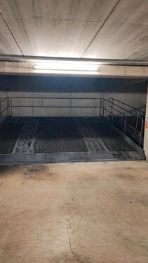 Foto - Tiefgaragenstellplatz zu vermieten