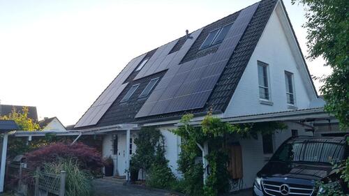 Foto - Einfamilienhaus in Reinbek mit Photovoltaikanlage provisionsfrei