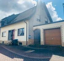 Zweiparteienhaus- auch als Einfamilienhaus nutzbar - Hermeskeil