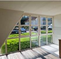 Helles 1-Zimmer-Apartment, Einbauküche, Stellplatz in Langerwehe