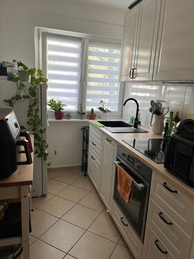 Foto - 4 Zimmer Wohnung mit Balkon - 831,00&nbsp;EUR Kaltmiete, ca.&nbsp; 73,00&nbsp;m&sup2;