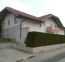 Moderne 4-Zimmer Wohnung mit Balkon u. Gartenanteil zu vermieten - Tiefenbach