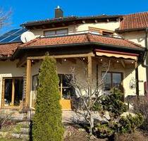 Freistehendes Einfamilienhaus - 710.000,00&nbsp;EUR Kaufpreis, ca.&nbsp; 153,00&nbsp;m&sup2; in Hechingen (PLZ: 72379)