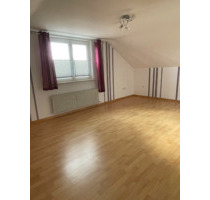 Schöne 2-Zimmer Dachgeschosswohnung in Bad KissingenReiterswiese