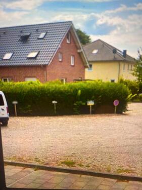 Foto - Stellplatz Fehmarn Burg - Dauerstellplatz für PKW Van zentral