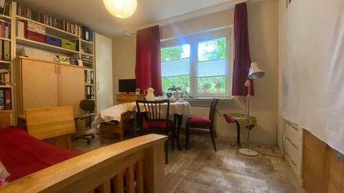 Foto - Vermietete 2-Zimmer-Wohnung - 69.000,00&nbsp;EUR Kaufpreis, ca.&nbsp; 49,00&nbsp;m&sup2;