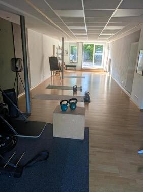 Foto - Fitnessraum anmieten - 80,00 EUR Kaltmiete,