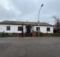 Einfamilienhaus mit Entwicklungspotenzial (ideal für Handwerker) - Ludwigshafen am Rhein Mundenheim