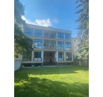 Kernsaniert: Stilvolle 3-Zimmer-Wohnung mit Balkon in Eberswalde