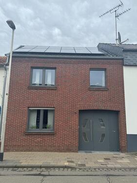 Foto - Haus Reihenhaus mit Garten - 1.200,00 EUR Kaltmiete,