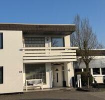 Helle, frisch sanierte 3-Zimmer-Wohnung mit Balkon in zentraler L - Warendorf