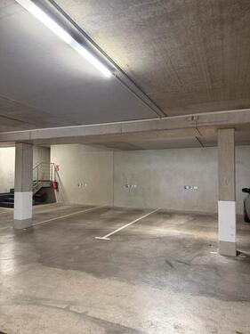 Foto - Tiefgaragenstellplätz zu vermieten – Lehmusstr. 10, 90766 Fürth