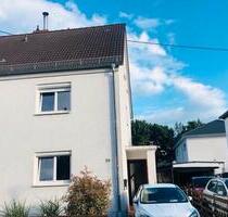 Charmante Doppelhaushälfte in Worms-Pfeddersheim