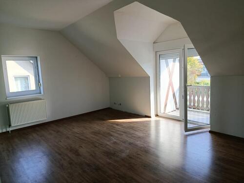 Foto - 3-Zimmer Wohnung mit Balkon und Garten