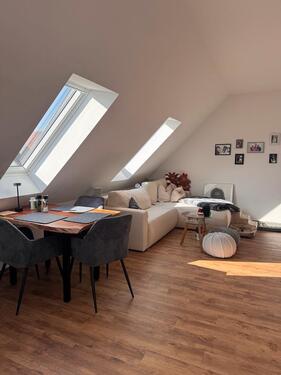 Foto - 3 Zimmer Dachgeschoßwohnung zur Miete in Mirow