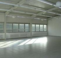 Großraumbüro insgesamt 240 m² - 2.136,00&nbsp;EUR Kaltmiete, ca.&nbsp; 8,90&nbsp;m&sup2; in Neuenstadt am Kocher (PLZ: 74196)