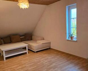 1 Zimmer ca.25 Qm an Studentin - 500,00&nbsp;EUR Kaltmiete, in Tegernheim (PLZ: 93105)