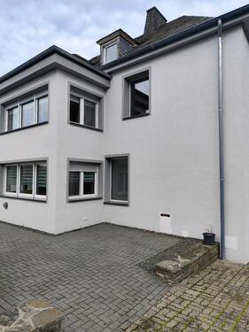 Foto - Wohnhaus zu vermieten - 850,00 EUR Kaltmiete,