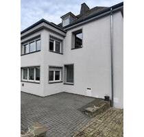 Wohnhaus zu vermieten - 850,00 EUR Kaltmiete, in Prüm (PLZ: 54595)