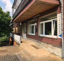 GewerbeimmobilieLagerWerkstattBüro mitStellplätzen zu vermieten - Saarbrücken West