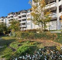 Großzügige 2-Zimmer mit Wannenbad, Balkon, Aufzug, Tiefgarage und EBK - Chemnitz Altendorf