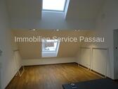 Foto - Moderne 3-Zimmer-Penthouse-Wohnung mitten im Zentrum von Fürstenzell, Einbauküche + Lift. Erstbezug!