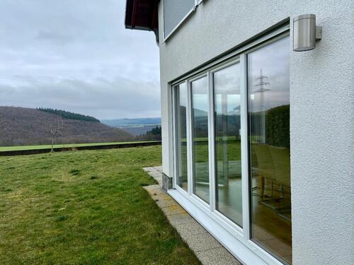 Foto - Freistehendes Einfamilienhaus zu vermieten