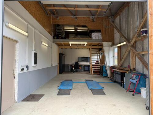Foto - Anteil - Halle Werkstatt Garage Mitnutzung Stellplatz