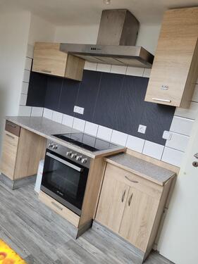 Foto - Dach Wohnung Bexbach zu Vermieten Teil möbliert und Einbau Küche