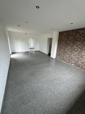 Foto - 5 Zimmer Etagenwohnung zur Miete in Wallerfangen