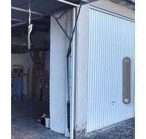 Vermiete Doppelgarage von Privat ,36 qm extra hoch - Köln Nippes