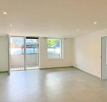 2,5-Zimmer-Wohnung mit Aufzug, Terrasse, Küche und Stellplatz - Bergisch Gladbach Gronau