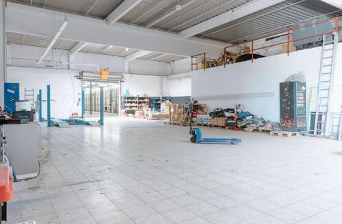 Foto - 380m² LagerhalleWerkstatt in Erkelenz – Perfekte Lage direkt an der Autobahn!