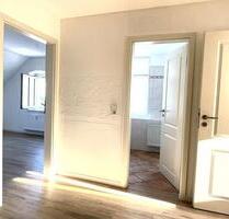 2-Zimmer Wohnung DG, zentral, ruhig, Top-Lage Planitz - Zwickau Cainsdorf