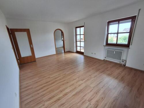 Foto - 3-Zi-Wohnung mit 2 Balkonen & Garage