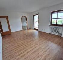 3-Zi-Wohnung mit 2 Balkonen & Garage - Rotthalmünster