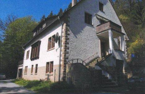 Foto - Ehemaliges Forsthaus in Alleinlage 