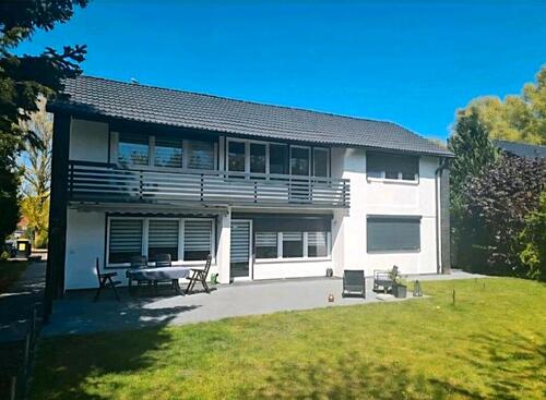 Foto - 6.5 Zimmer Einfamilienhaus in Kölln-Reisiek