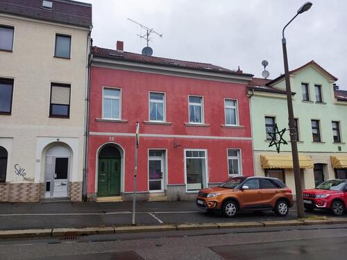 Foto - Mehrfamilienhaus mit Gewerbefläche
