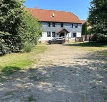 Haus mit Scheunen, Hof und Garagen 750€ pro Monat Mieteinnahmen - Osterwieck Dardesheim