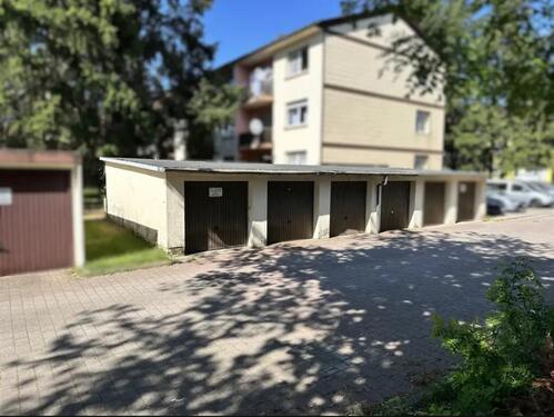 Foto - Garage in Kaiserslautern Top Lage – zentral & sicher