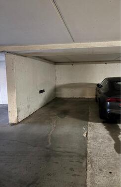 Foto - Tiefgaragenstellplatz Parkplatz — im Zentrum von Eislingen —